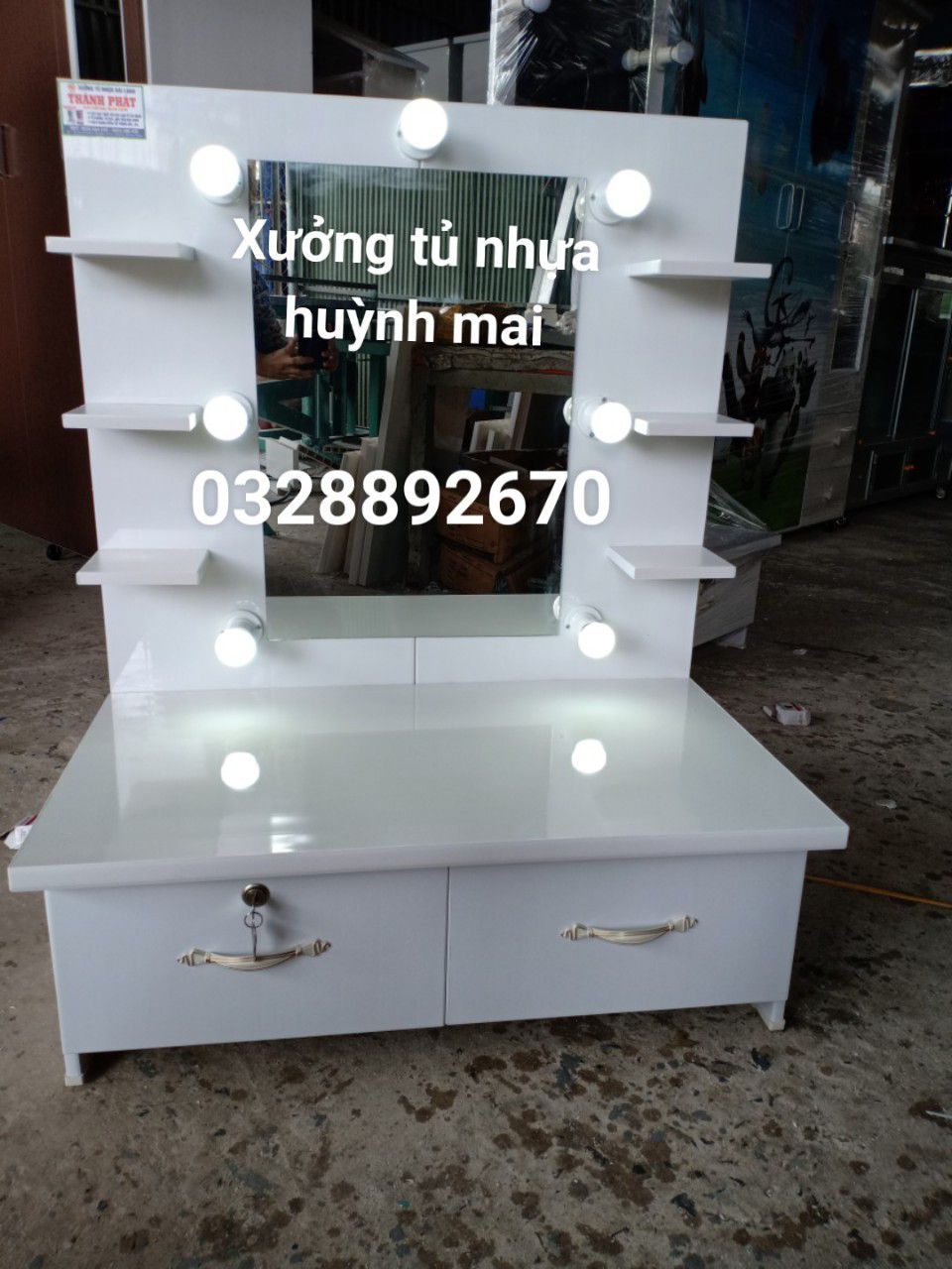 Bàn trang điểm ngồi bệt