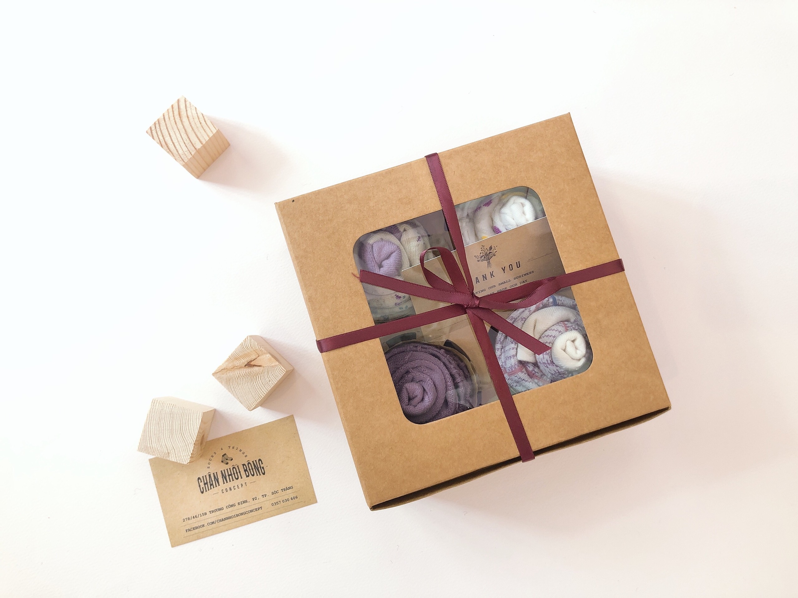Combo hộp cupcake quà tặng 4 đôi vớ tím pastel (inbox shop chọn màu)