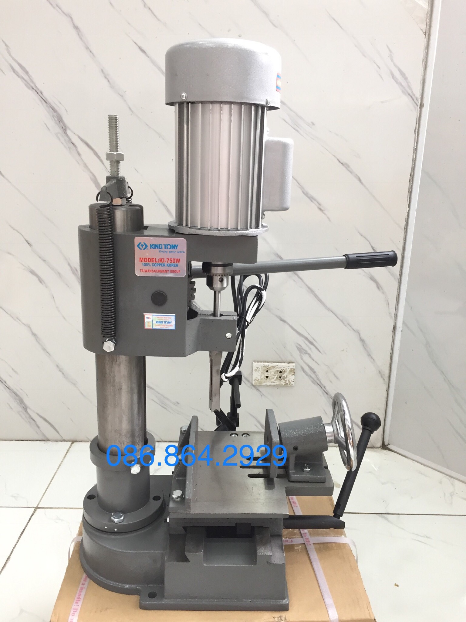Máy đục gỗ mộng vuông  KI 750W