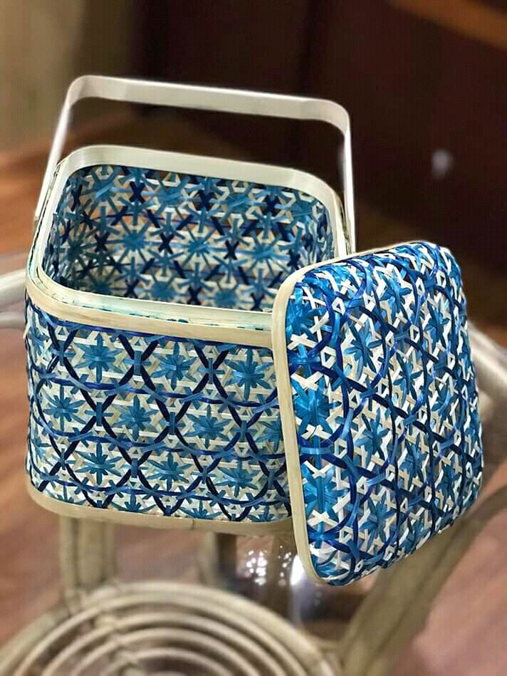 Hộp hoa thị đan bằng tre (0978945425)