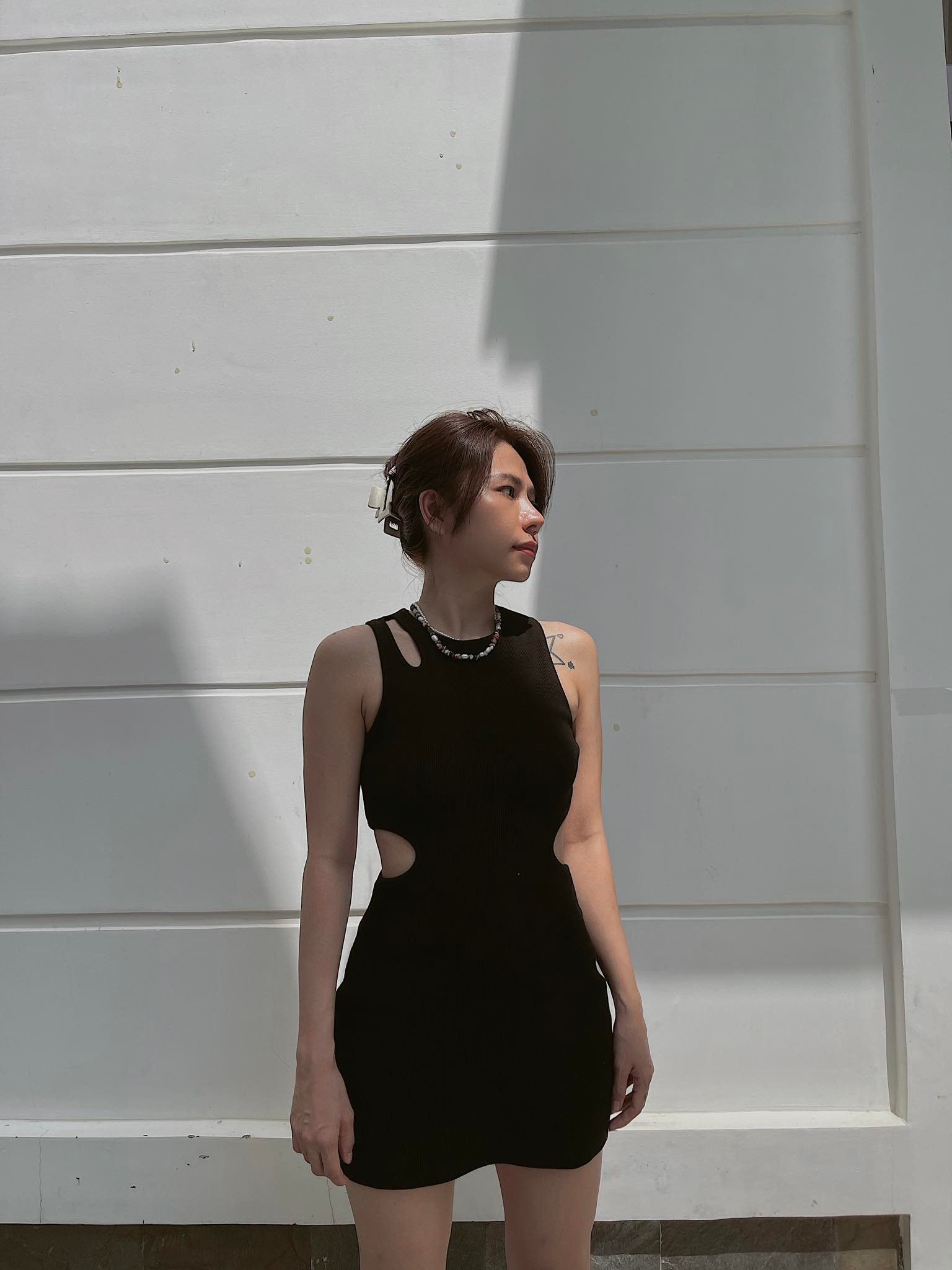 Đầm thun khoét eo - D180