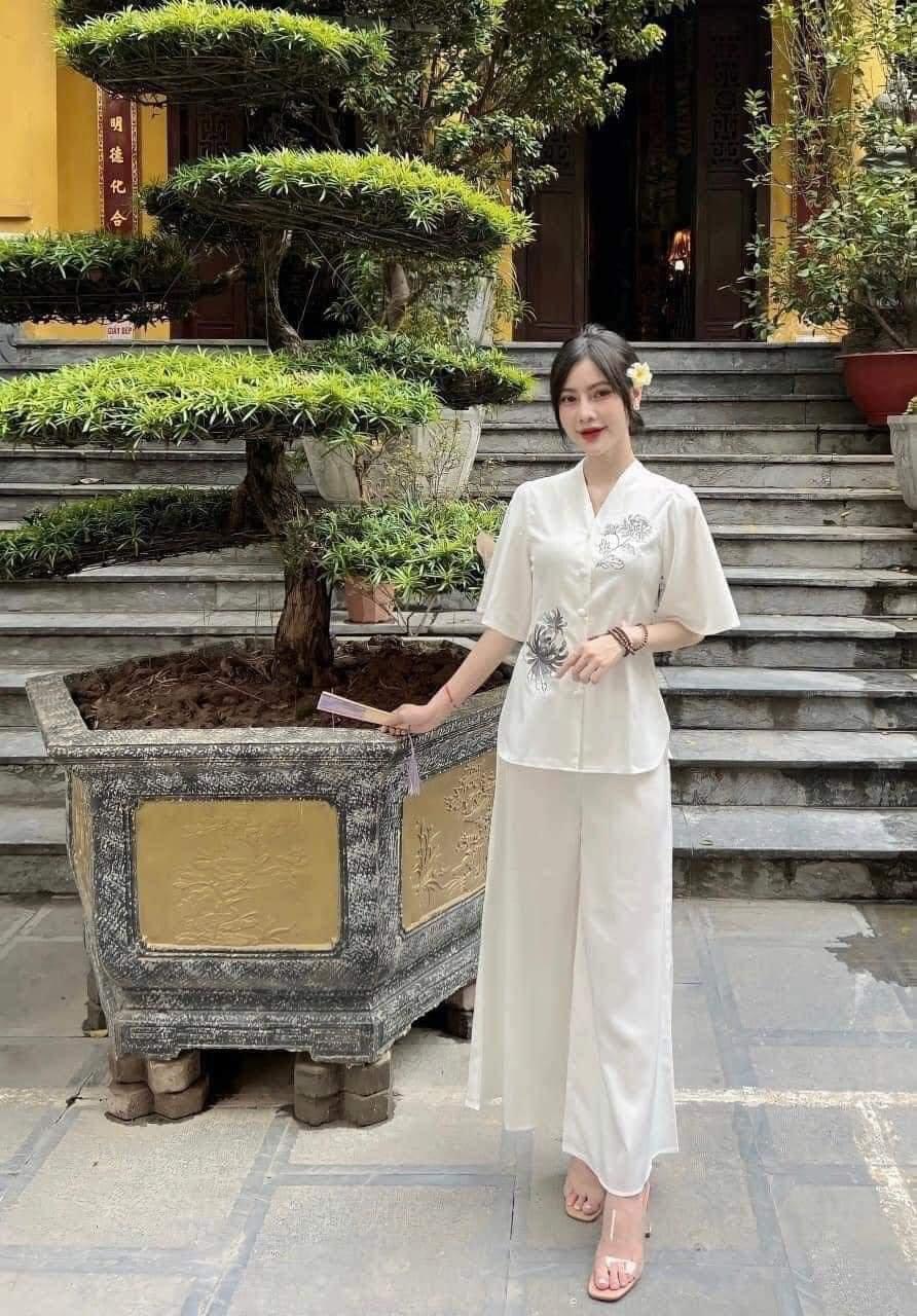Đồ lam đi chùa #mẫu quý cô thêu hoa# quần áo nữ