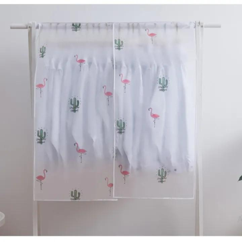 Tấm phủ chống bụi quần áo