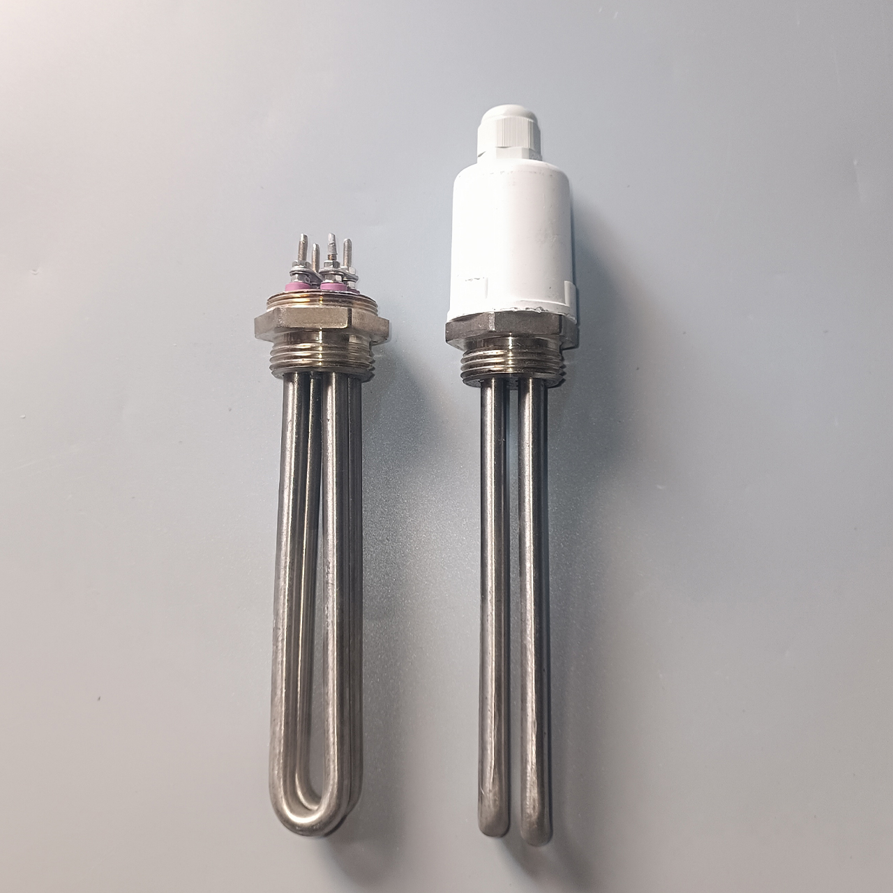 Điện trở củ ren phi 32 điện áp 220V, chất liệu inox 304 dùng đun nước sôi, bình năng lượng mặt trời... hàng tốt.