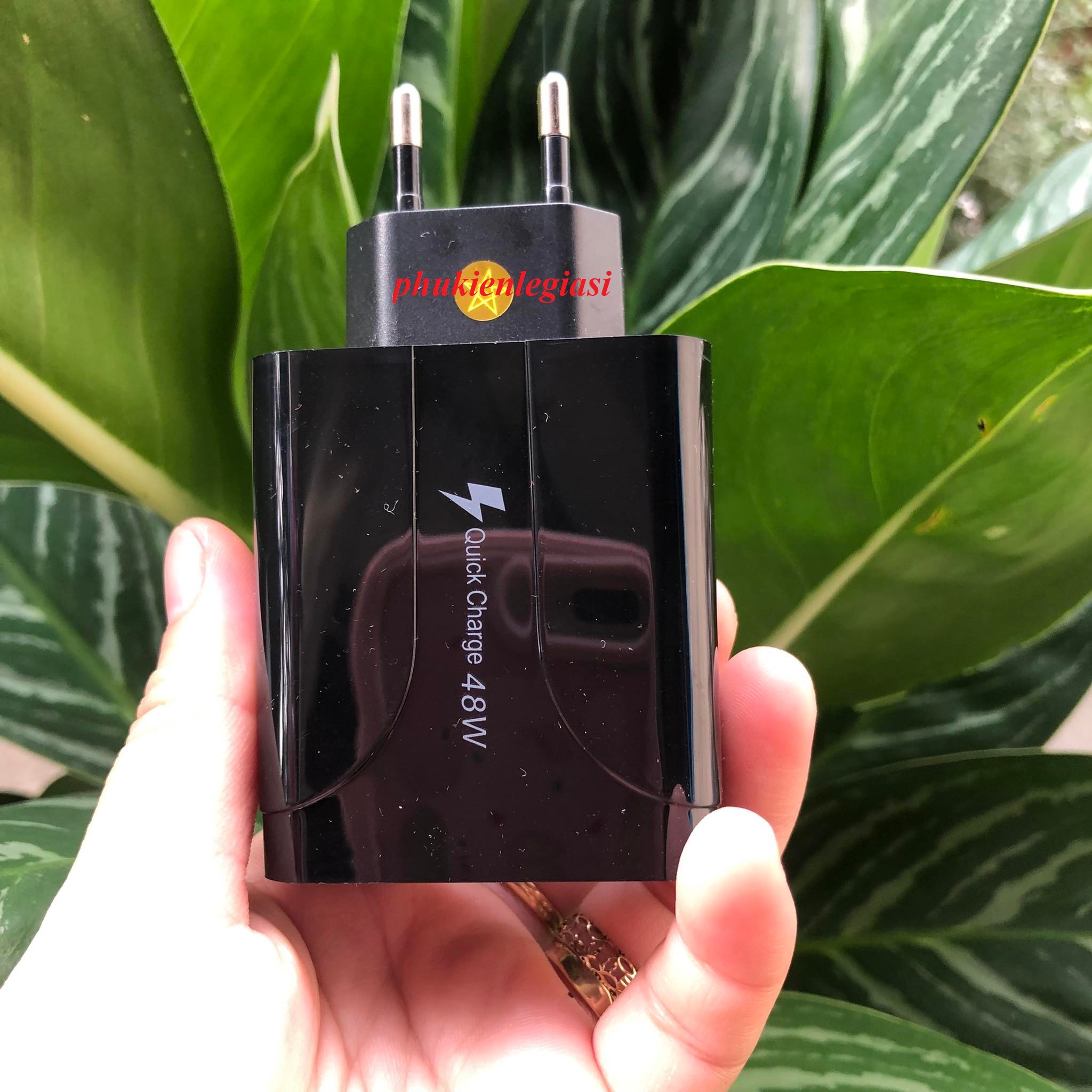XÃ HÀNG THANH LÝ Cốc sạc Quick Charge 3.0 4 cổng usb
