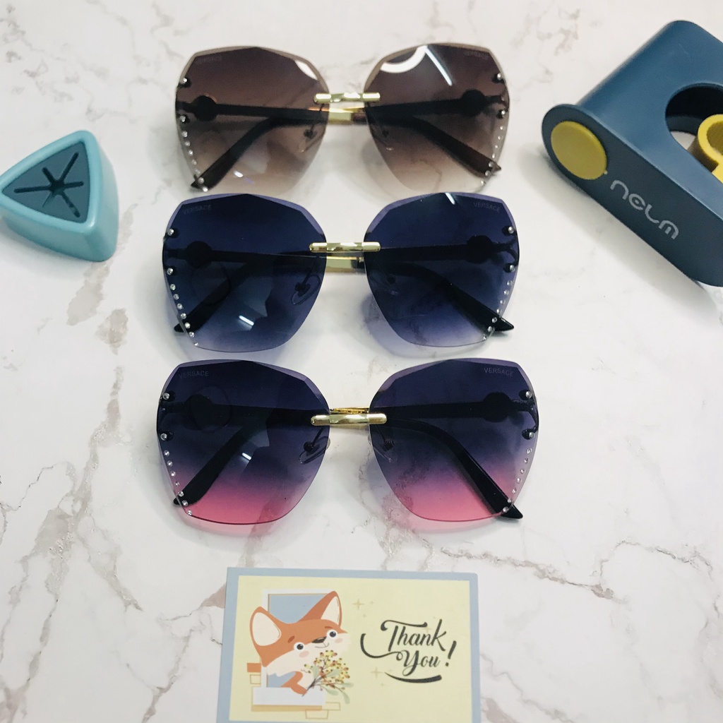 Mắt kính nữ, Kính mát nữ Versace Kitaz thời trang