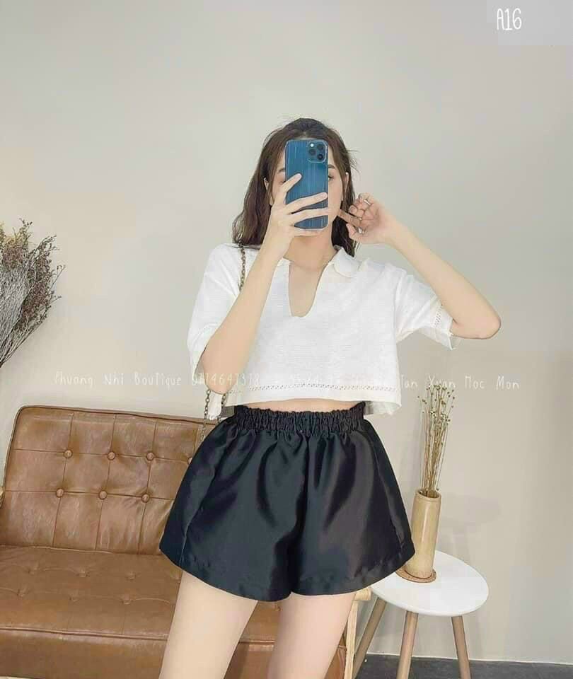 Áo croptop cổ bẻ trơn chữ U