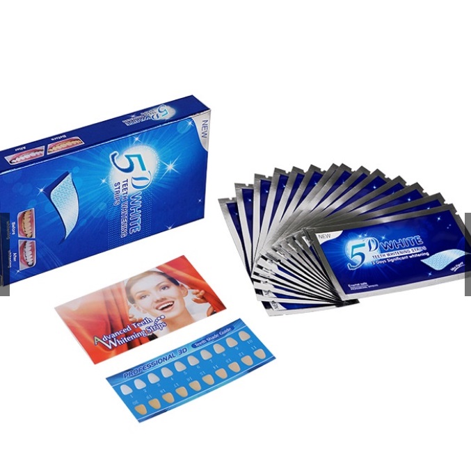 Miếng dán trắng răng tiện lợi Smilekit 5D