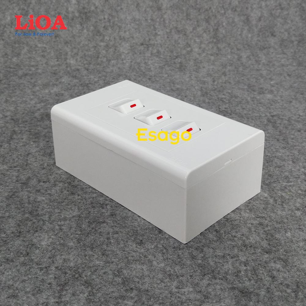 [HCM]Combo 3 công tắc điện 1 chiều + mặt lỗ vuông LiOA - Lắp nổi