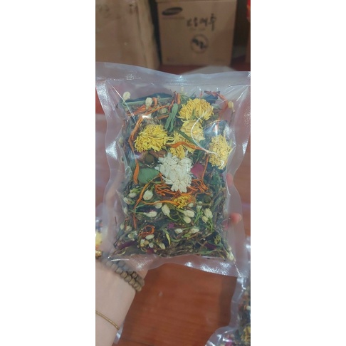 Trà Thảo Mộc Hồng Sâm Hoa Cúc - Đảng Cấp Trà Ngon
