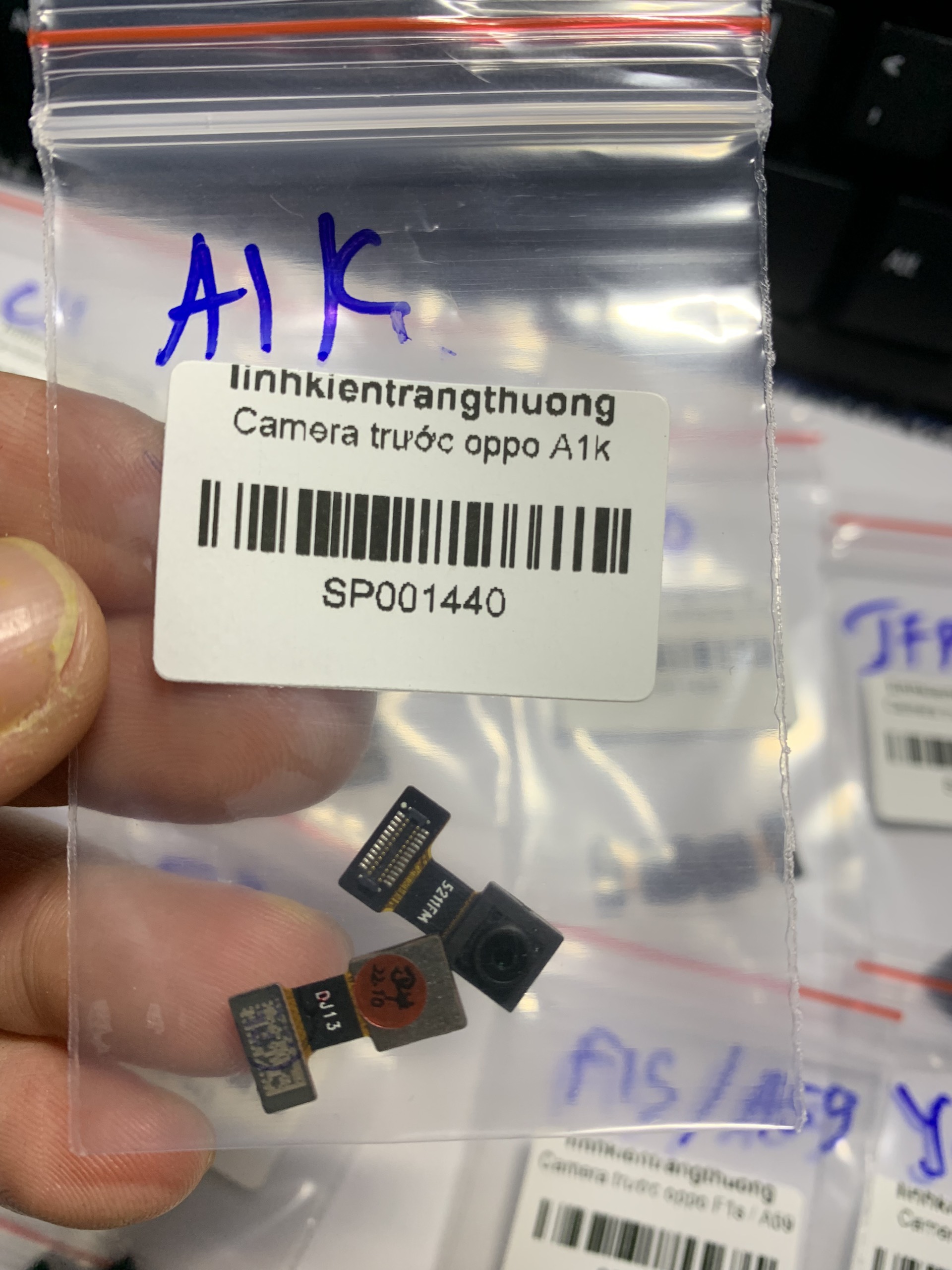 Camera trước điện thoại oppo A1k / Realme C2