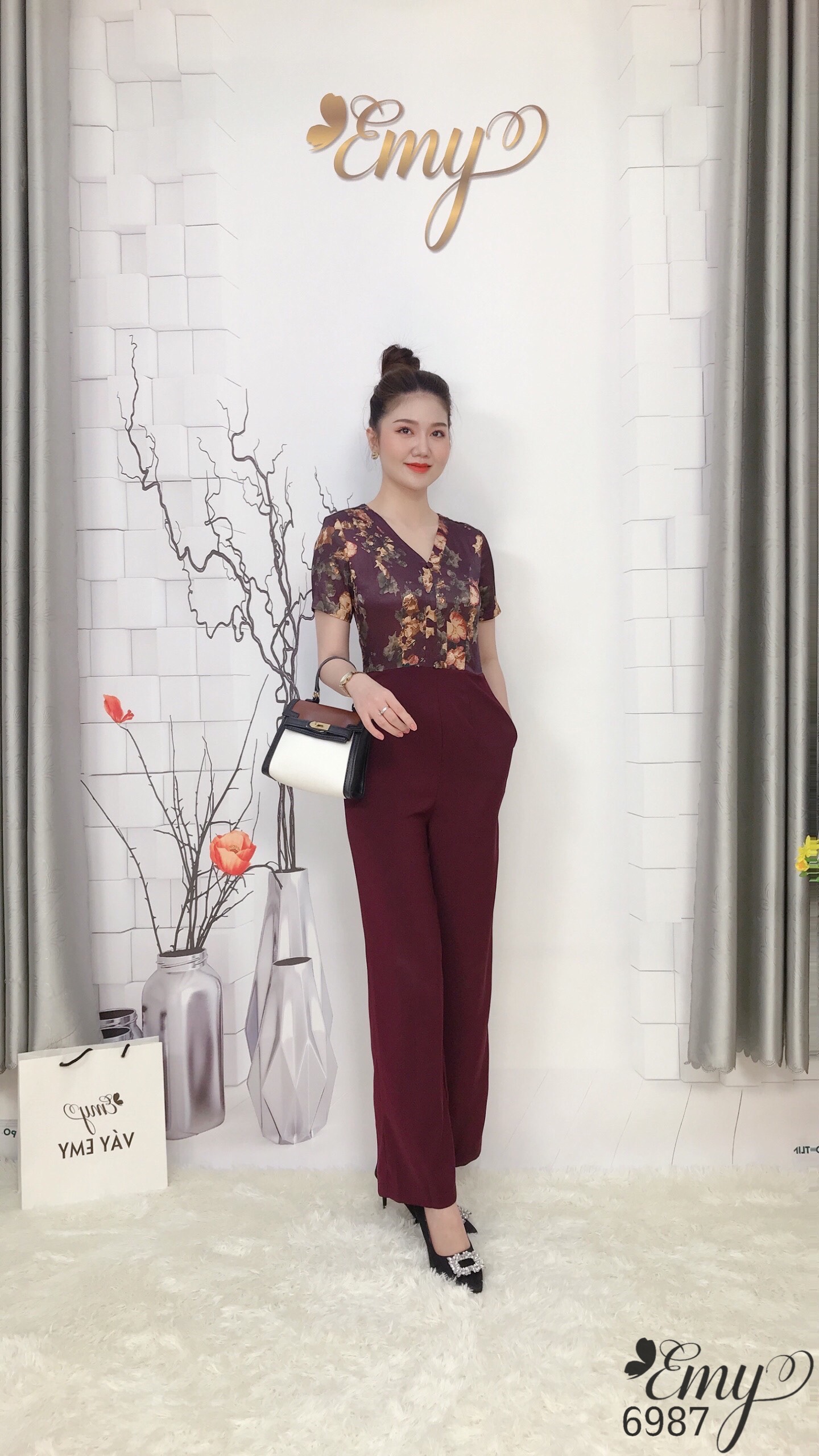 Đầm EMY EM6987 Jum Phối Cổ V Ống Suông