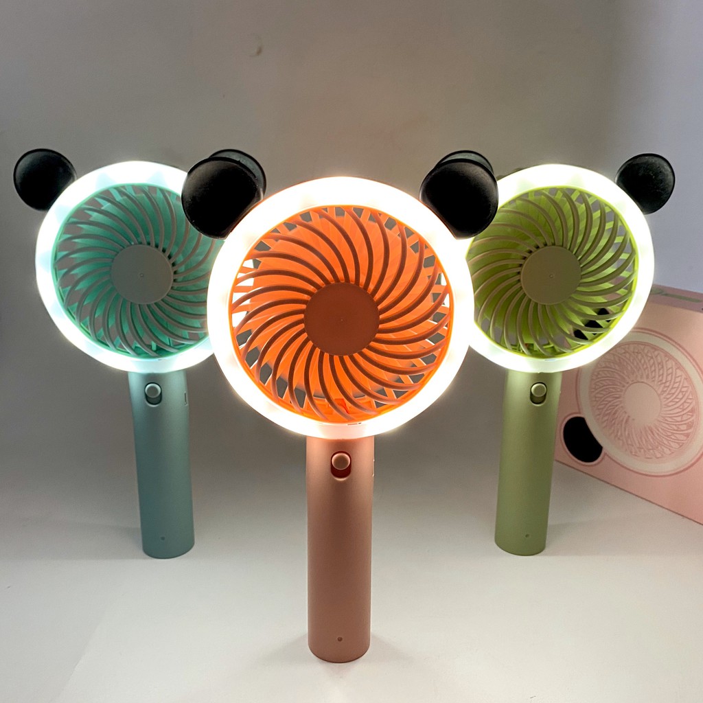 >> SO SÁNH GIÁ QUẠT TÍCH ĐIỆN MINI HÌNH THÚ DỄ THƯƠNG CÓ ĐÈN LED VÀ GƯƠNG SOI (MẪU NGẪU NHIÊN) | Shopee Lazada Sendo Tiki | Nên mua ở đâu rẻ nhất 90 Quạt cầm tay mini để bàn sạc pin tích điện nhỏ gọn có đèn led nhiều tốc độ gió mát hình gấu dễ thương Gutek F666