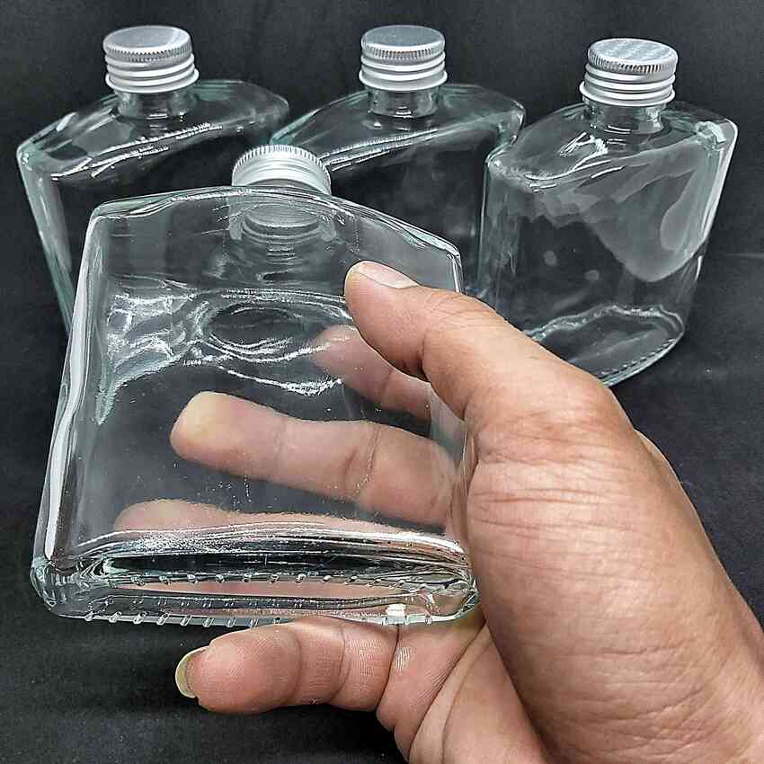 glass bottle 250ML – Flat Square design - 2 bottles