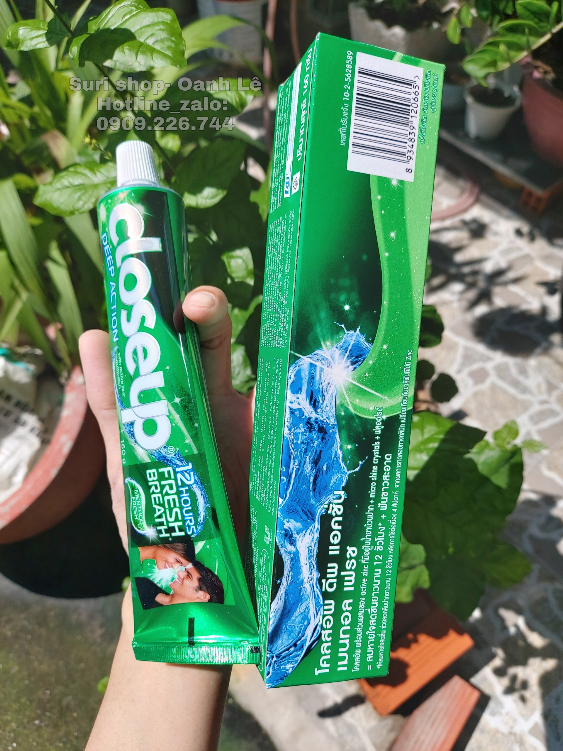 Combo 2 tuýp kem đánh răng Close Up Thái Lan 160gram ( trắng răng, hơi thở thơm mát )