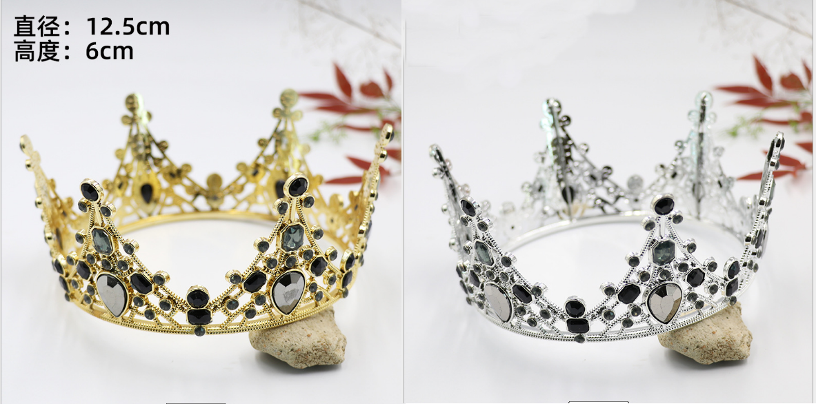 Vương miện NHỰA đá đen 12.5cm*6cm (chiếc)