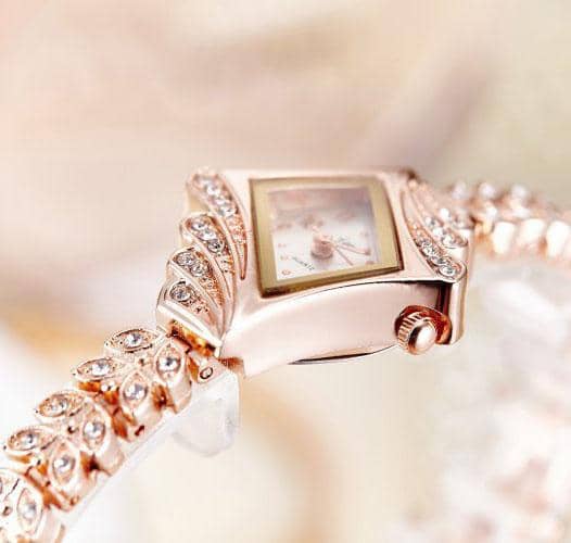 Đồng hồ nữ mặt hình thoi đính đá pha lê JW01
