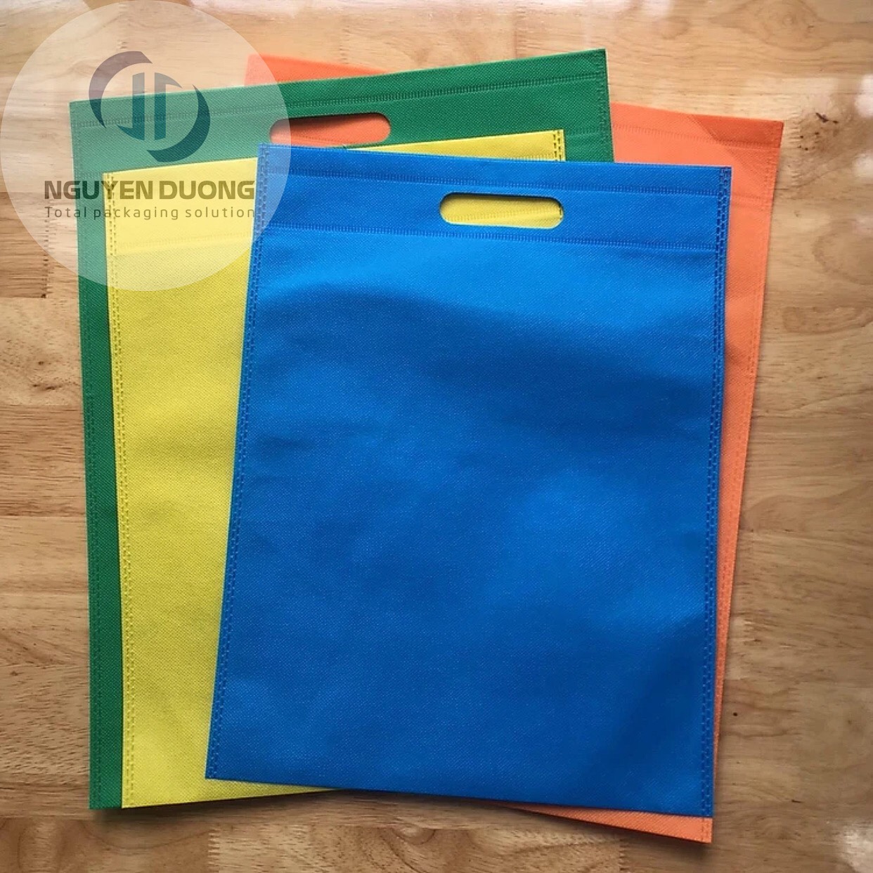 (Bán Sỉ) 1Kg Túi vải không dệt đủ màu (Ib chọn màu)