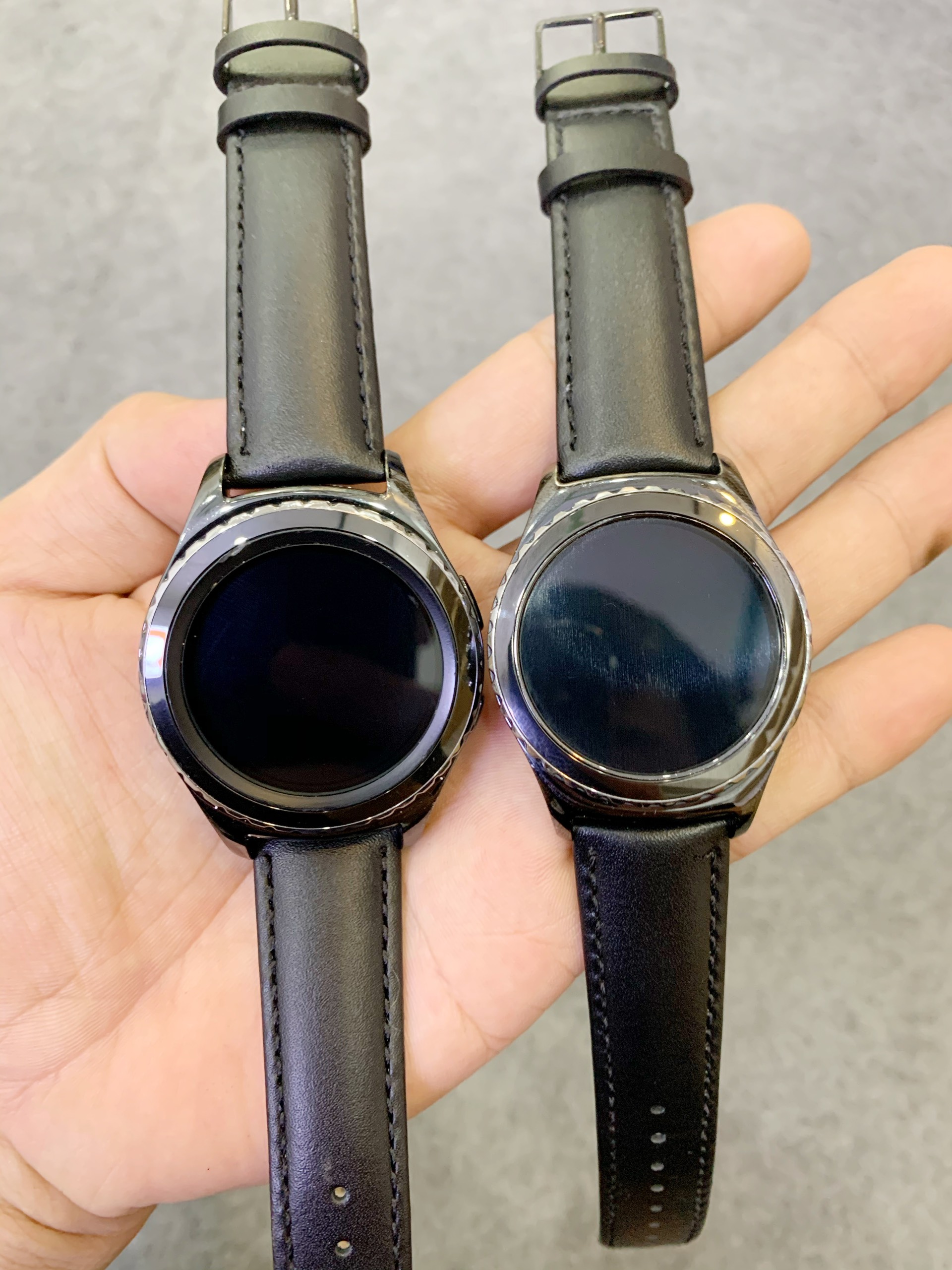Đồng hồ thông minh Samsung Gear S2 Classic