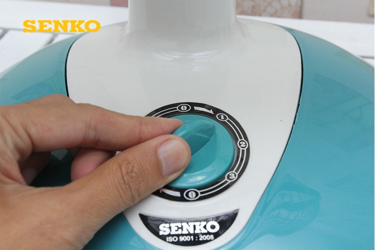 Quạt bàn 3 cánh 47W Senko B1612