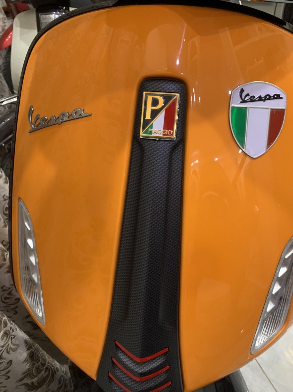 [HCM]Tem trang trí dành cho dòng xe Vespa