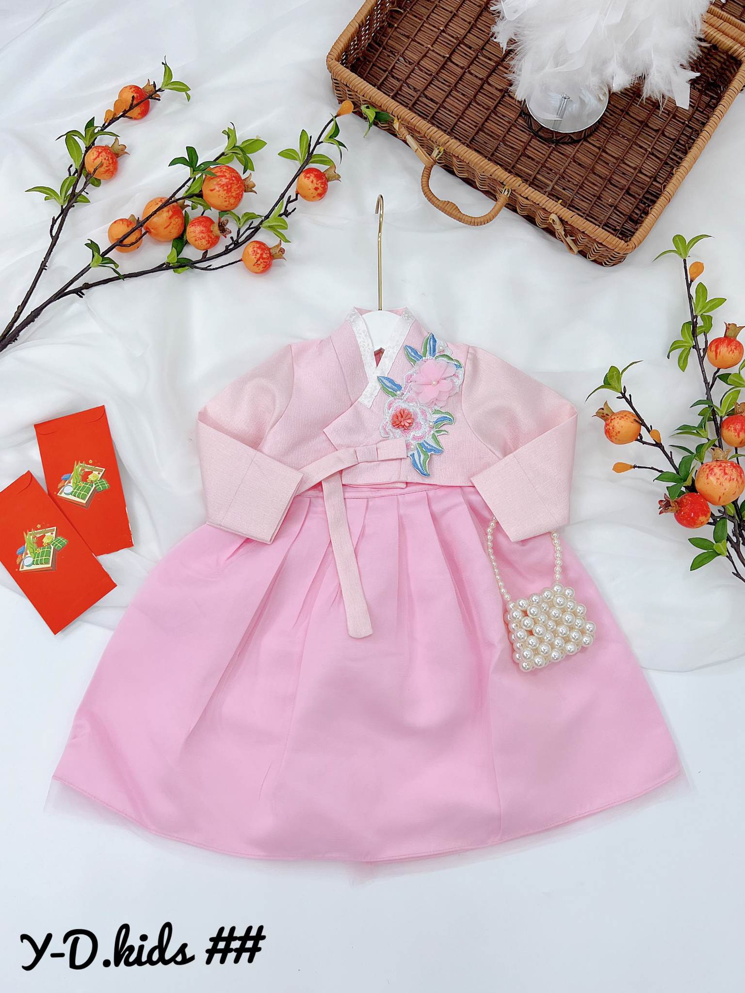 Hanbok hàn quốc cho bé gái vui xuân 2022