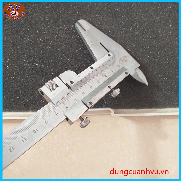 Thước kẹp cơ khí 150mm