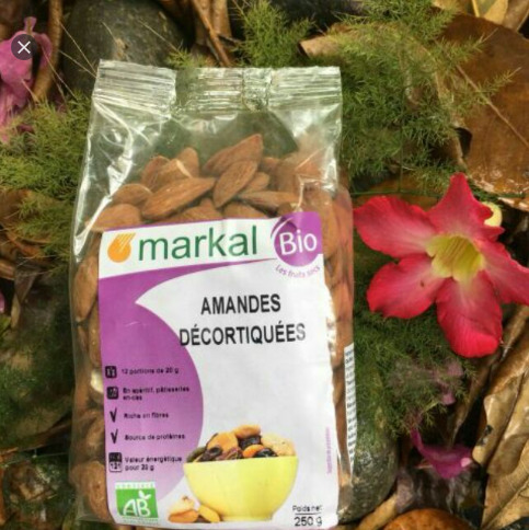Hạt hạnh nhân hữu cơ đã tách hạt Markal 250g