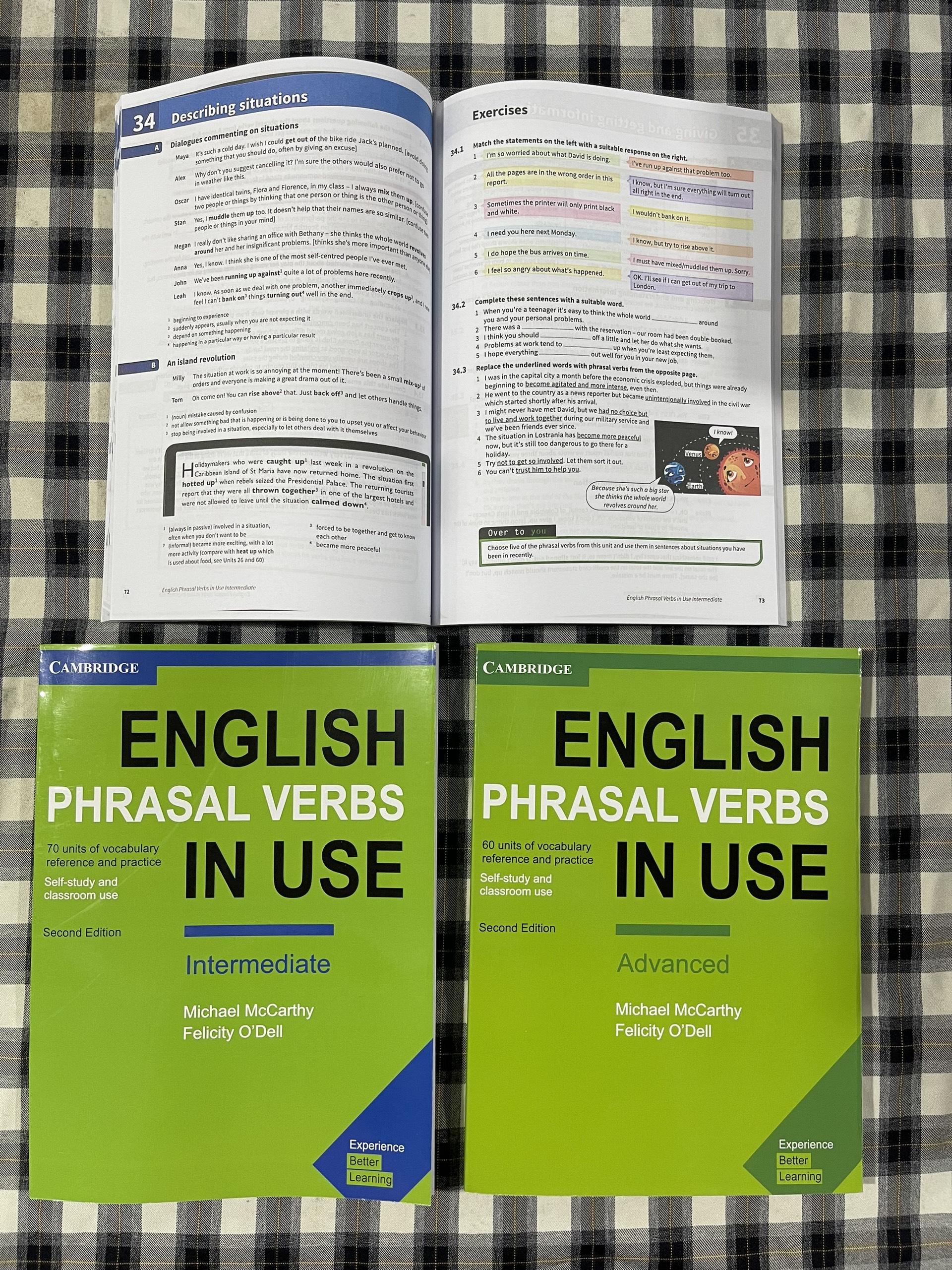 English Phrasal Verbs in Use
