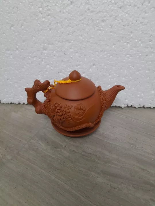 ẤM PHA TRÀ TỬ SA BÁT TRÀNG HỌA TIẾT ĐẮP NỔI (400ml)