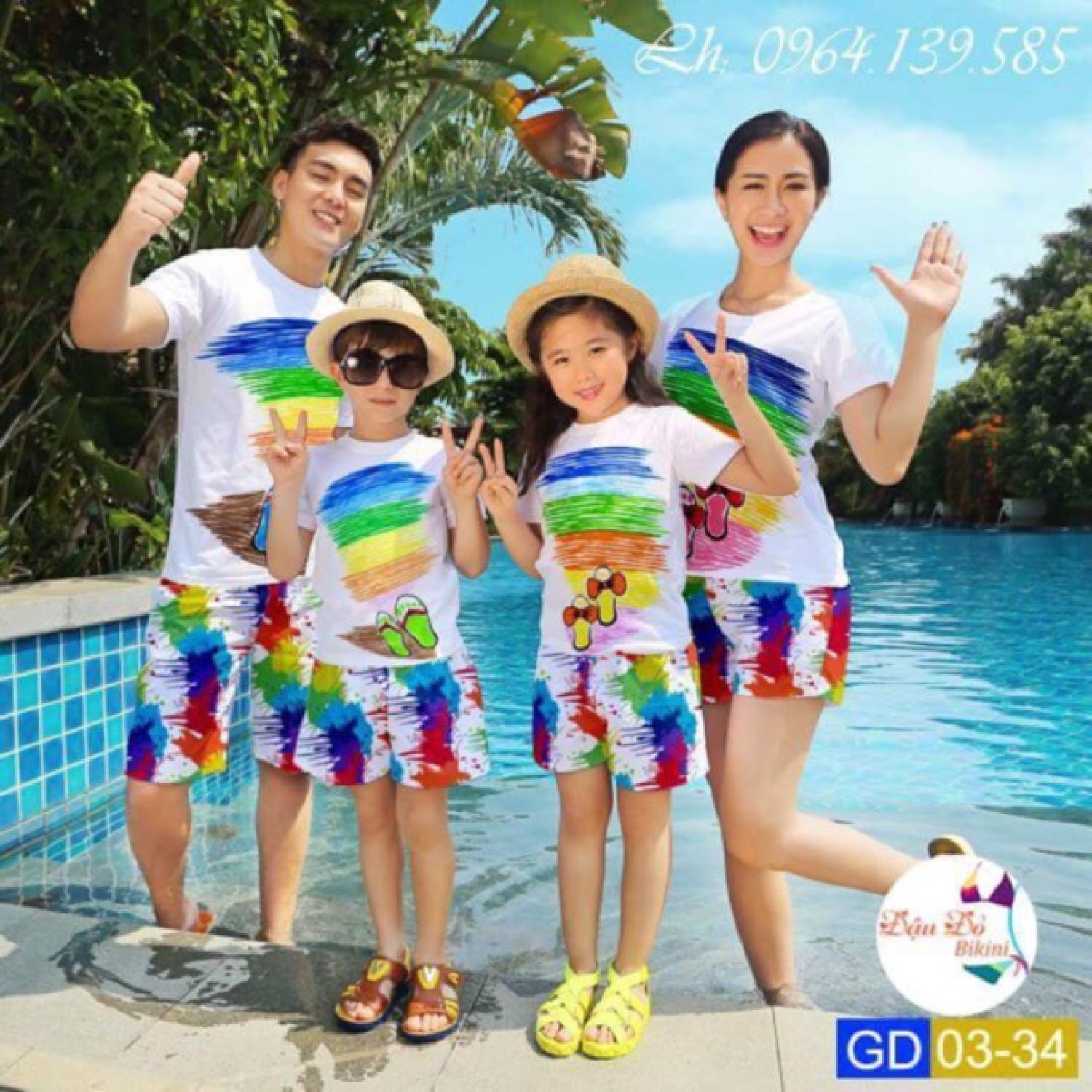 Bộ đồ đi biển gia đình họa tiết