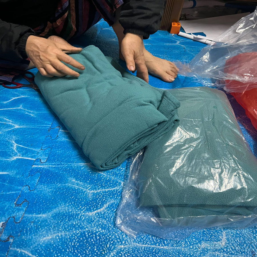 Chăn nỉ xanh Vietnam Airlines hạng phổ thông