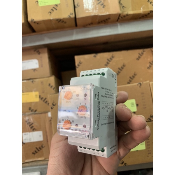 Rơ le bảo vệ điện áp Selec dòng VPRA2M