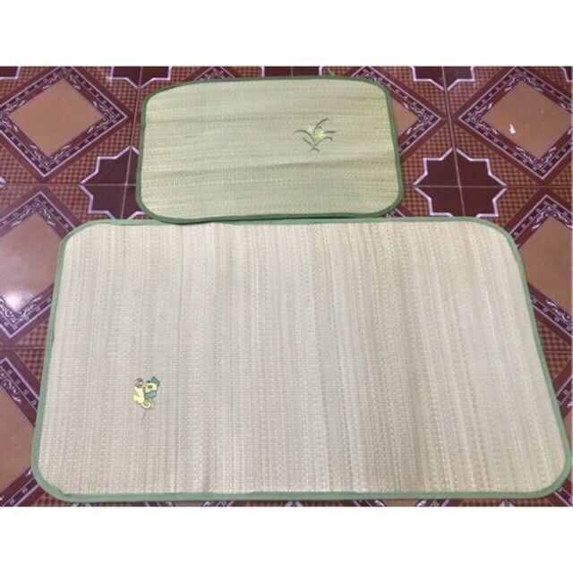 Chiếu cói loại to cho bé kích thước 60X100cm