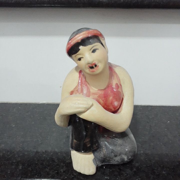 Tượng thị nở chí phèo cao 13cm