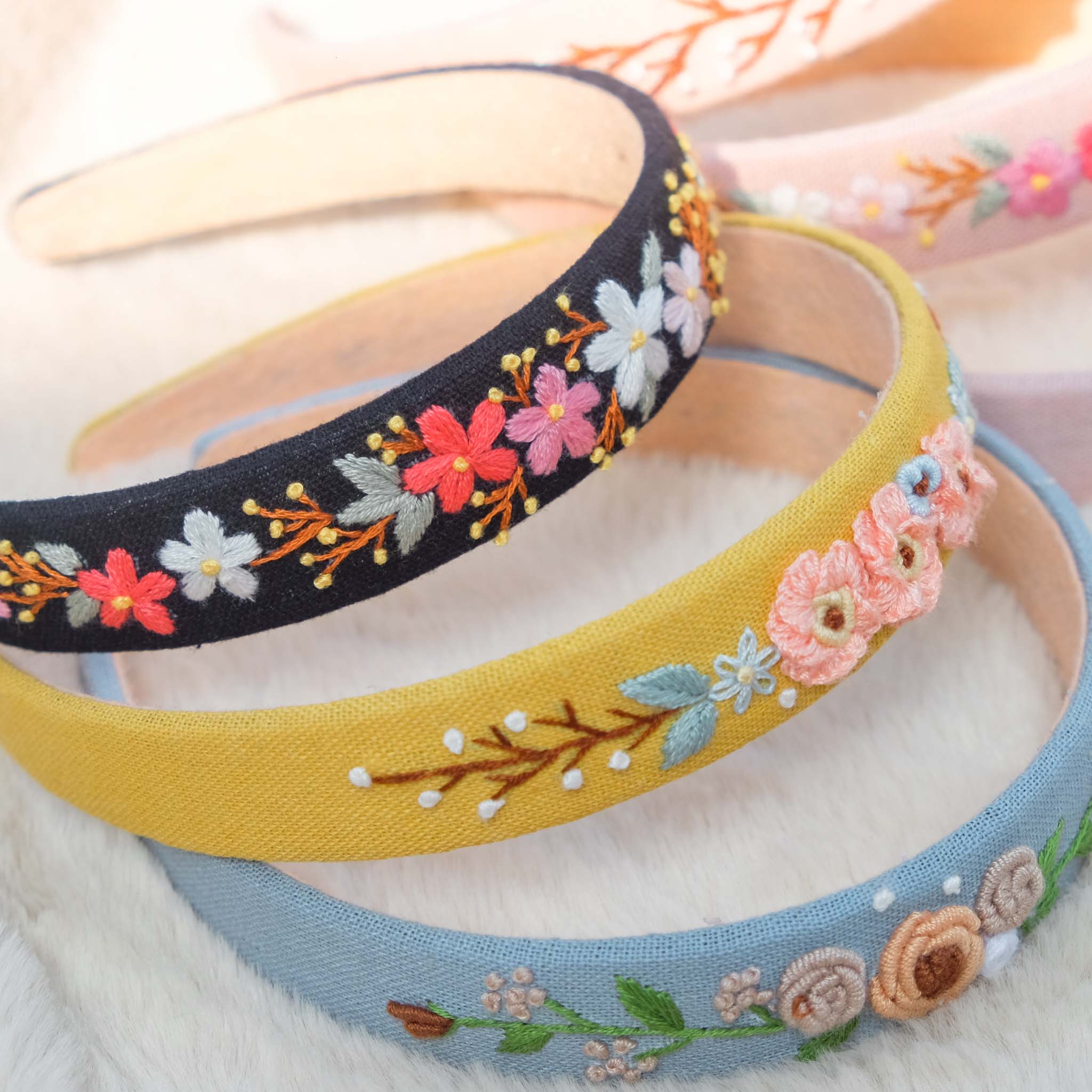 Handmade embroidery linen bandeau (2.5cm)