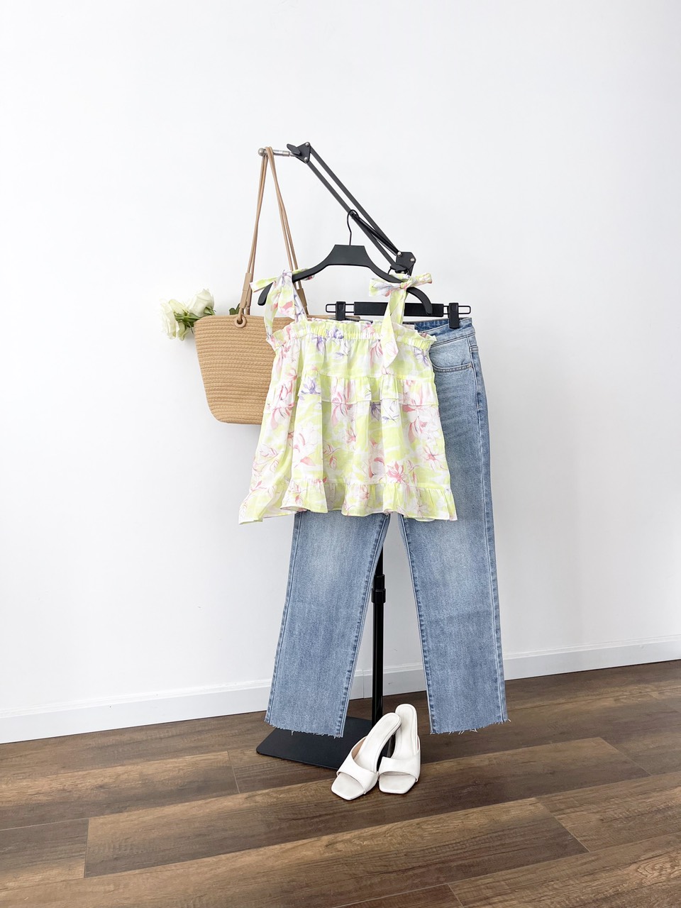 AfterBefore | Áo dây doll xoè 2 màu