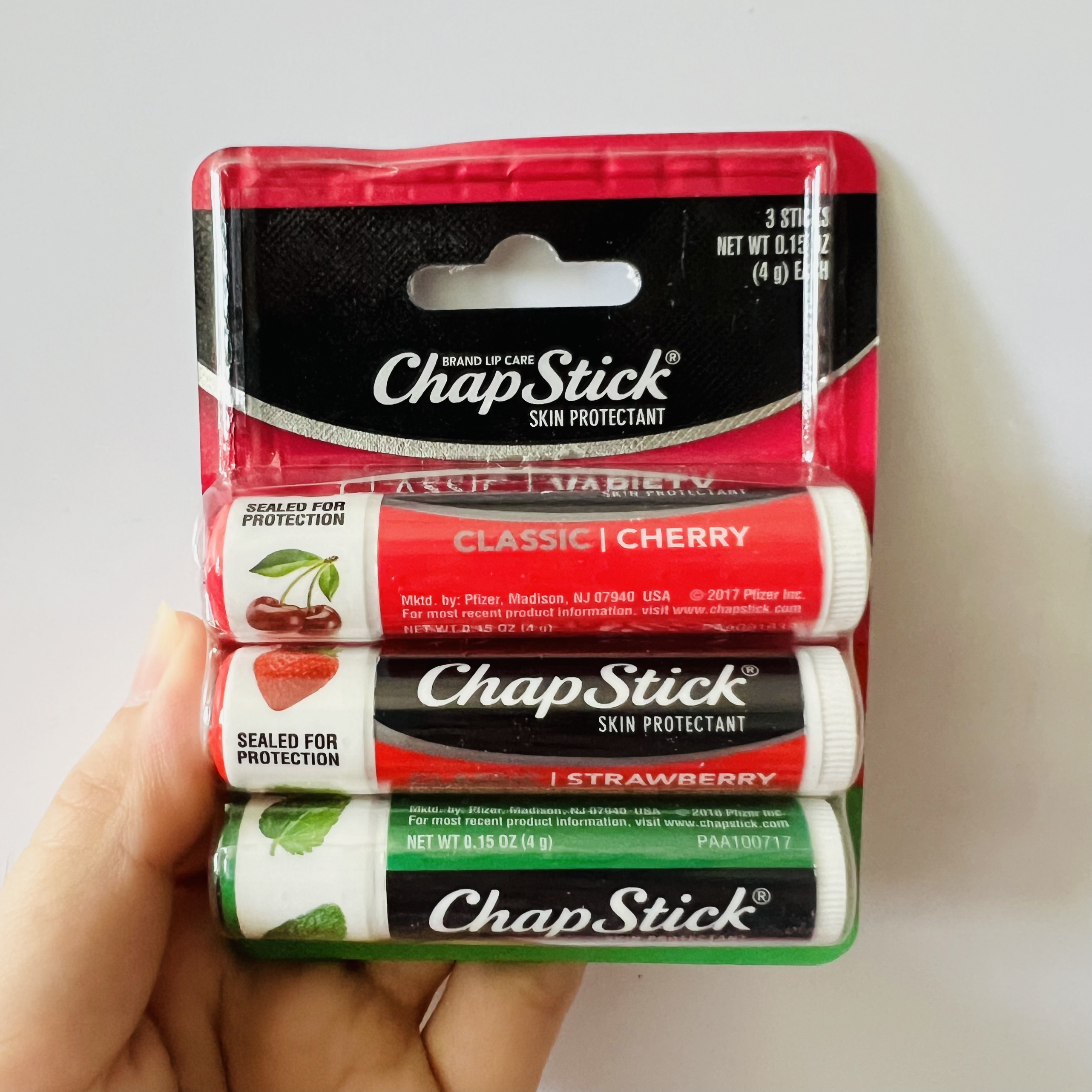 Son Dưỡng Môi Chapstick Lip Balm [Bill Mỹ]