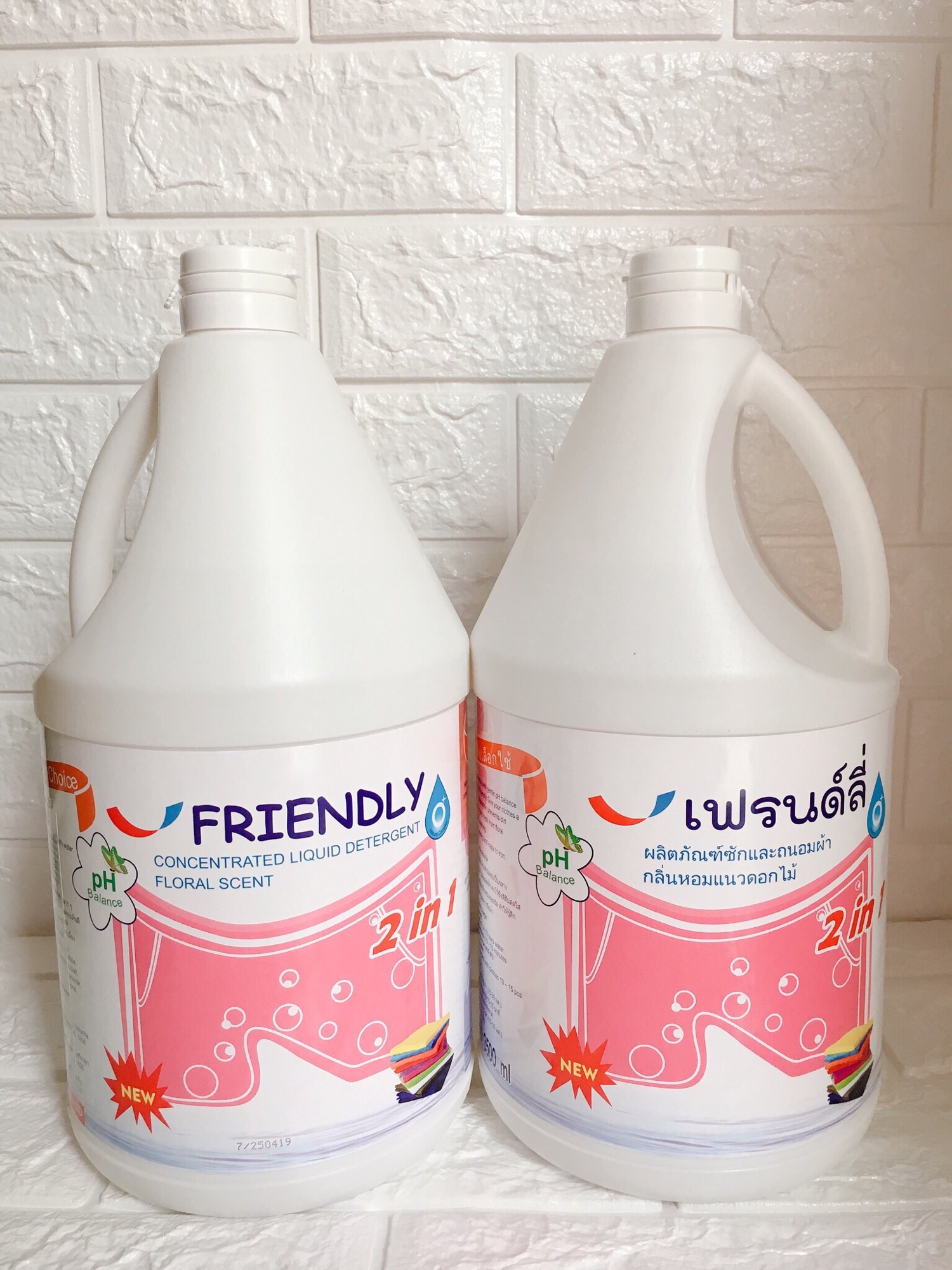 NƯỚC GIẶT XẢ CAO CẤP FRIENDLY THÁI LAN 3500ml