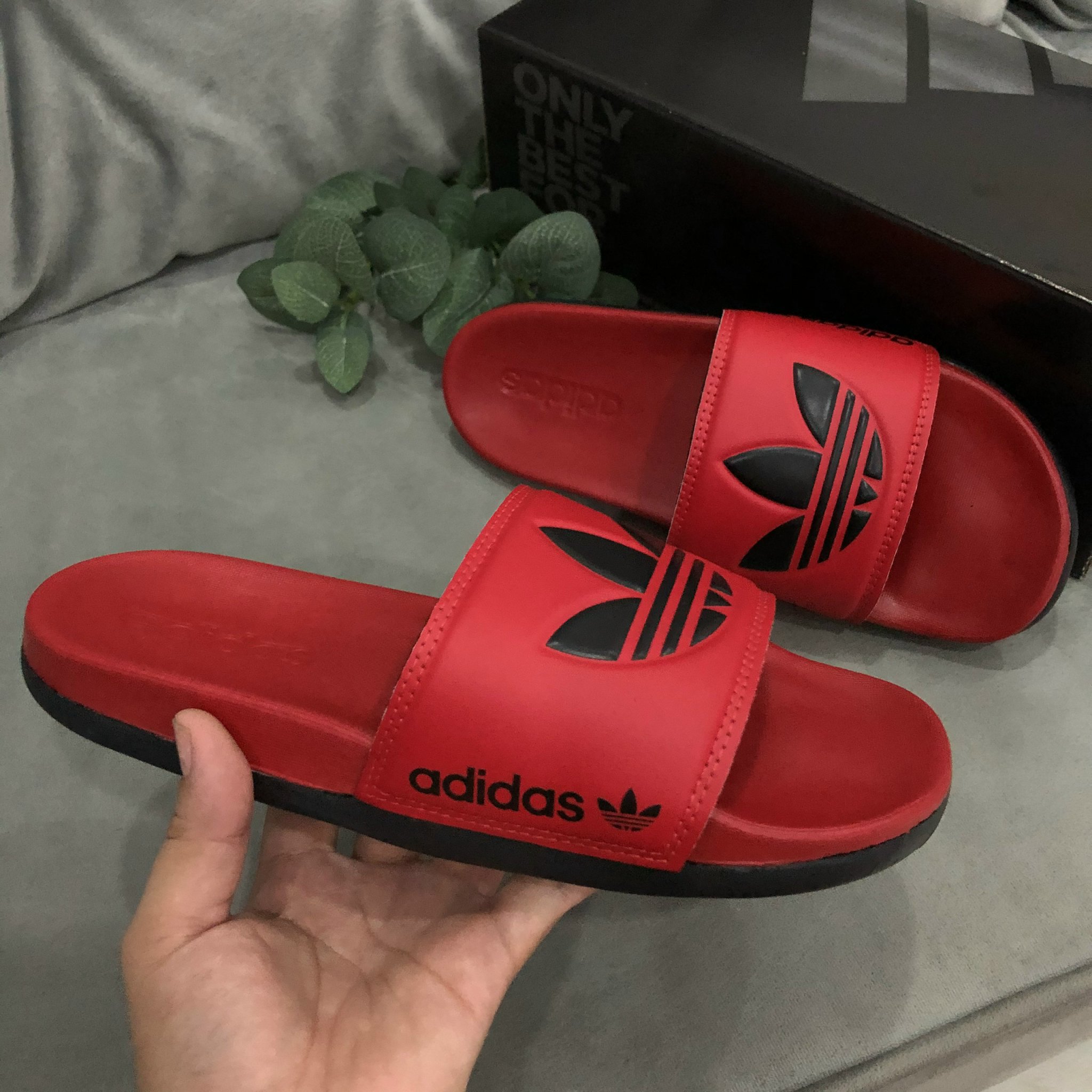 Dép adidas cao cấp cloufoam màu đỏ