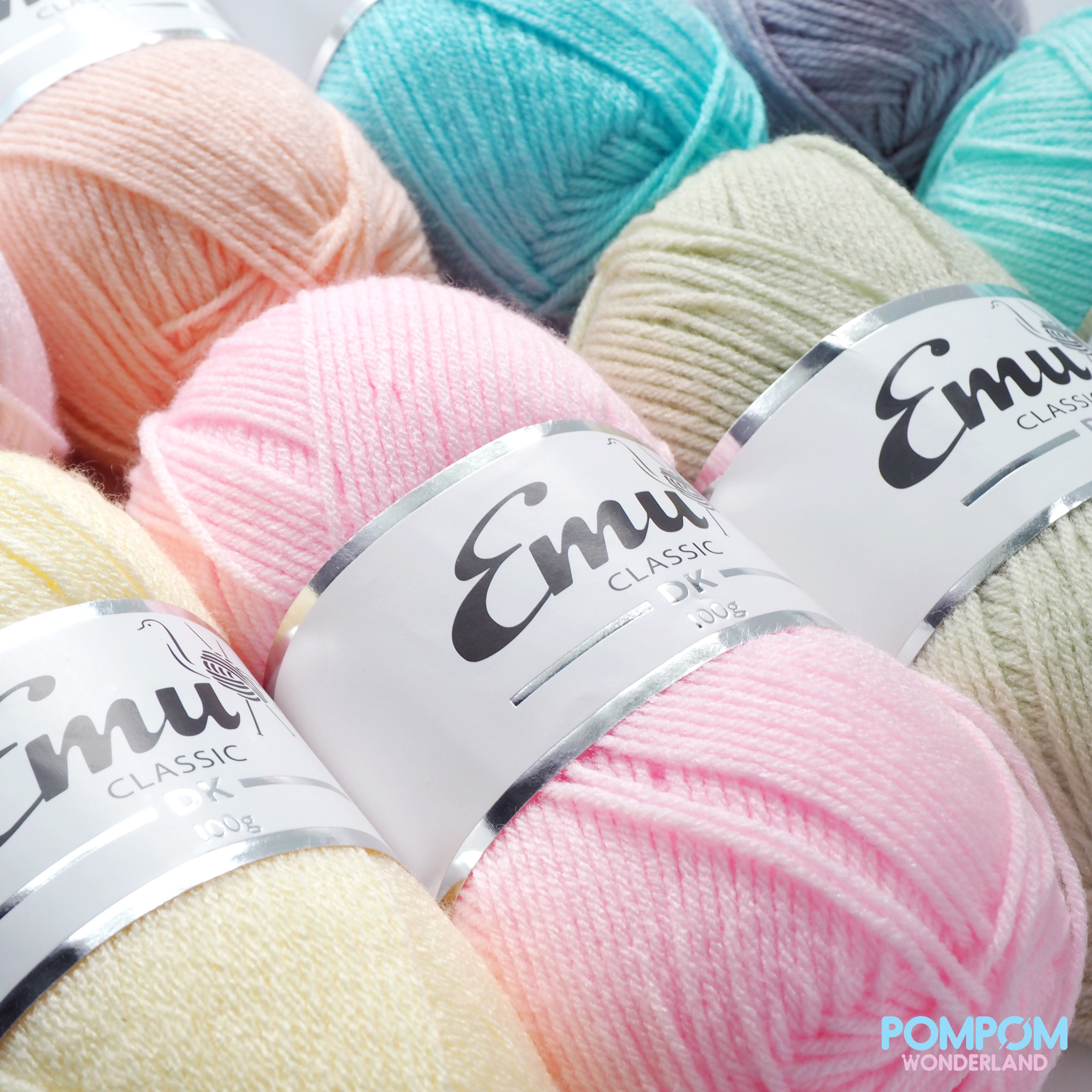 Len sợi Acrylic Yarn Emu Classic DK (Tông màu pastel)