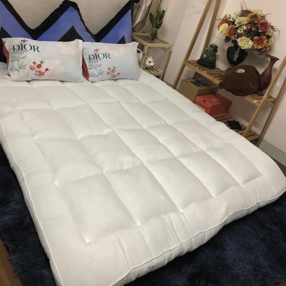 Topper làm mềm nệm hay nệm trải giường