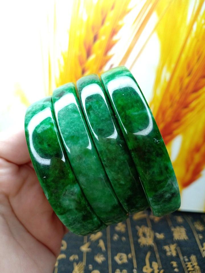 vòng tay đá cẩm thạch bản vuông