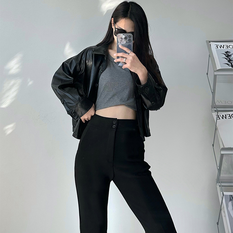 Quần ống loe UNDERCOOL lưng cạp cao cúc vải nữ dài suông loe culottes màu đen nâu