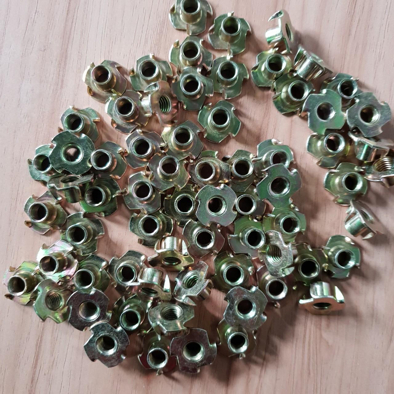 Túi tán chấu bắt gỗ phi 8 x 100 con