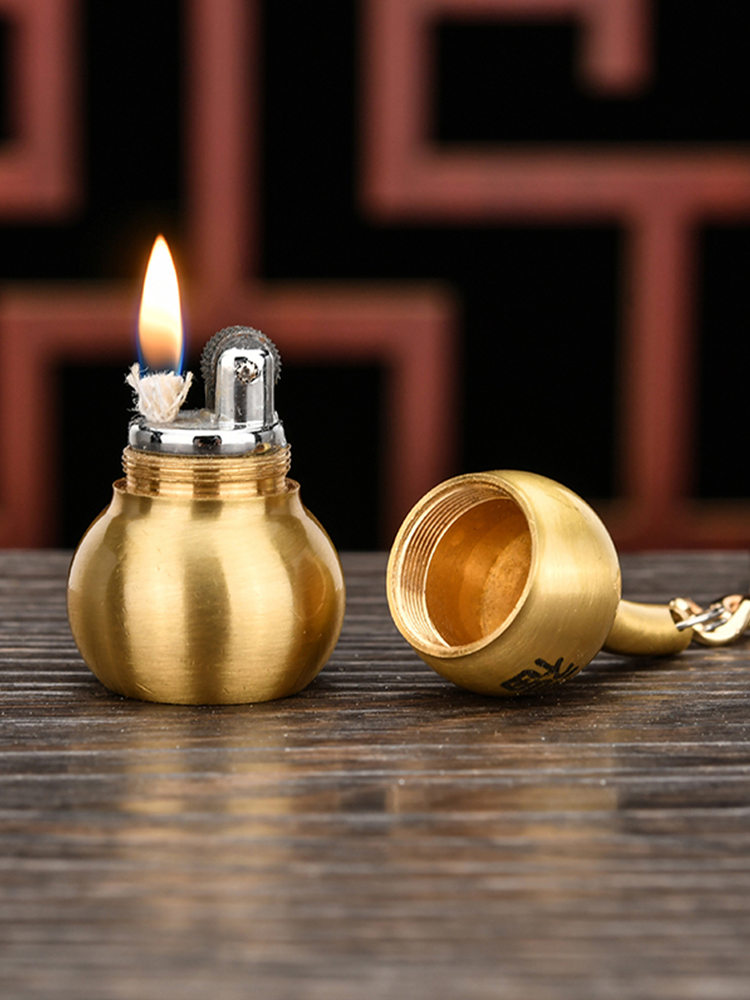 Deva Shop 402 | bật lửa xăng đá kiêm móc khóa xe Chief CF-202 hình hồ lô độc đáo - bật lửa xăng -bật lửa độc lạ - bật lửa đa năng