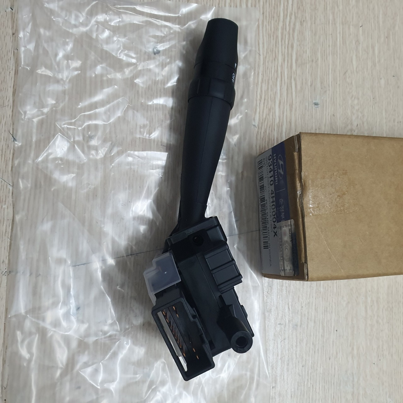 Công tắc pha cos Hyundai Starex 2008-2019 ( hàng xịn )