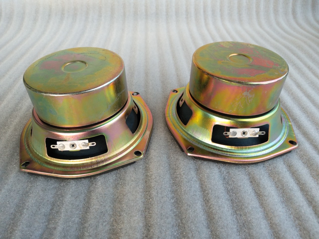 2 củ loa bass ,sub 12cm vi tính cao cấp