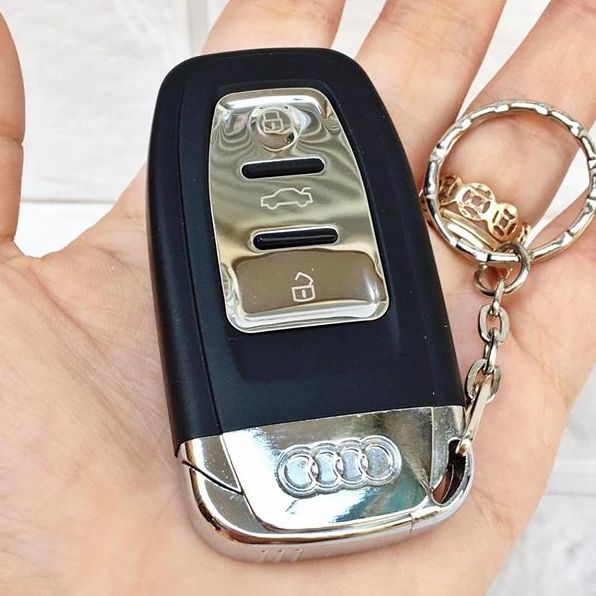 Save the super car logo-gas lighter-cheap lighter-bat Lua-hop plate-stylish lighter-bat Lua manufacturer