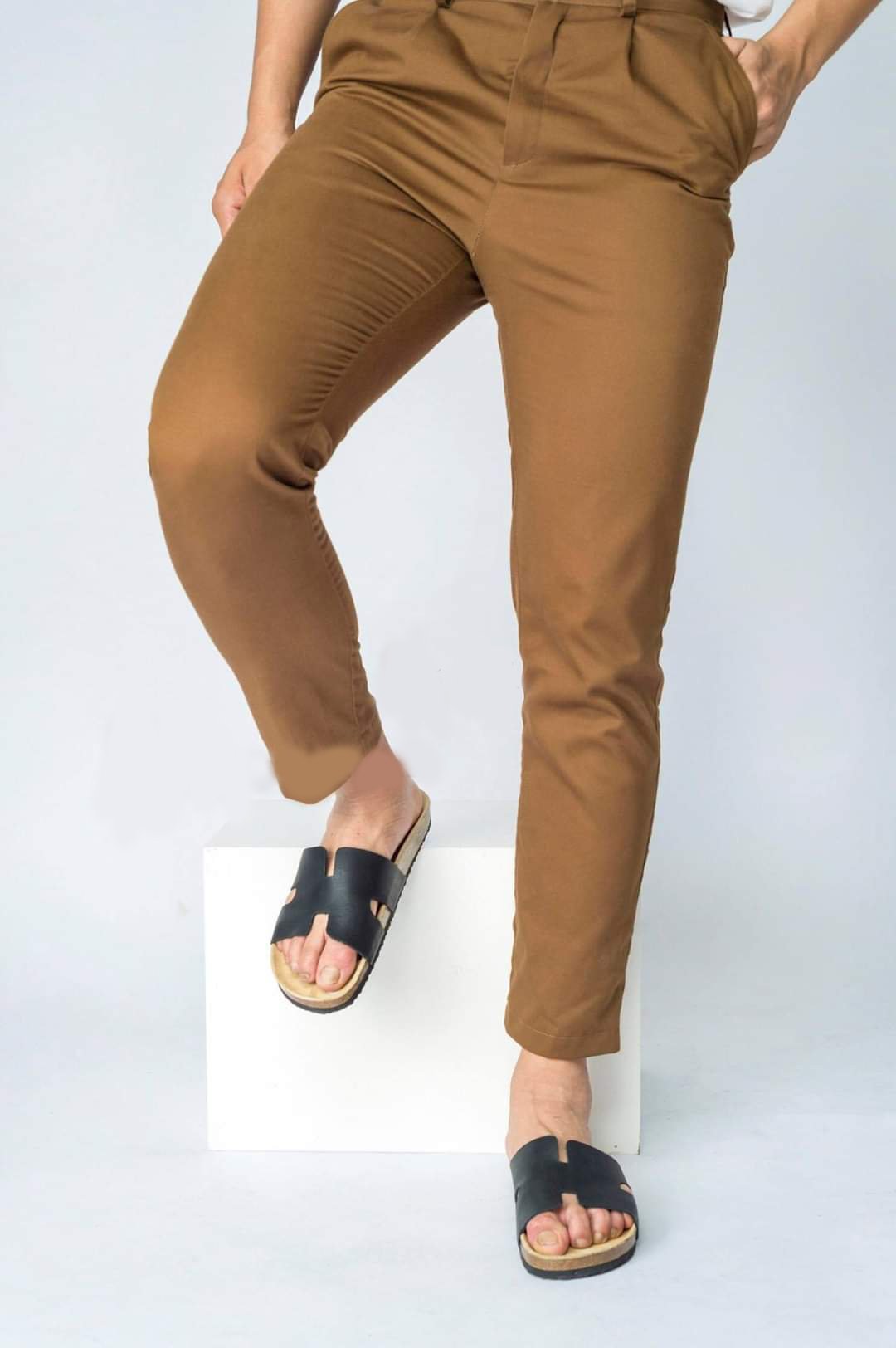 Dép đế trấu unisex kiểu  H da pu đen